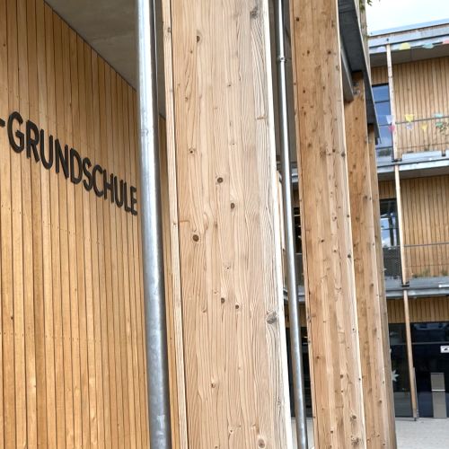 Eingang Grundschule